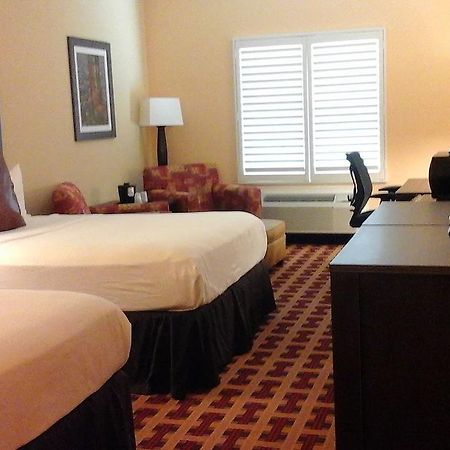 Sagebrush Hotel Crystal City Bagian luar foto